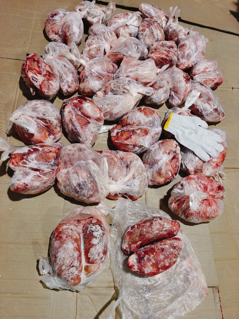 国产牛蛋精修去根，一包2个，一级新鲜度现货实拍，一手货源