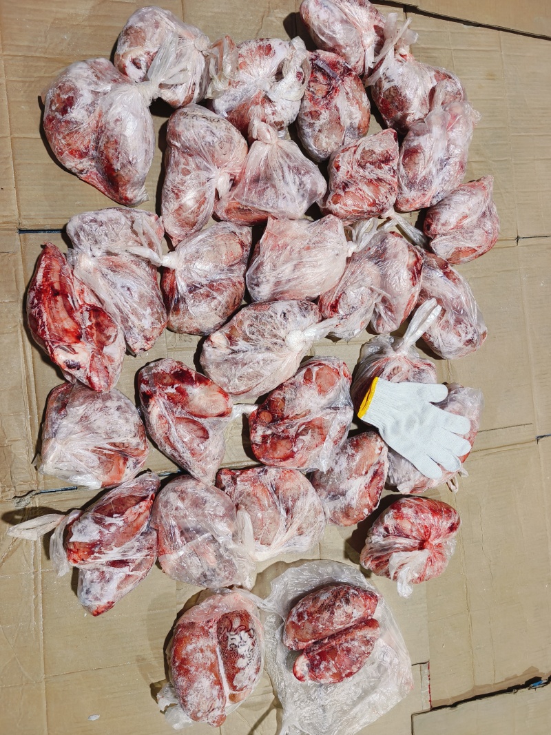 国产牛蛋精修去根，一包2个，一级新鲜度现货实拍，一手货源