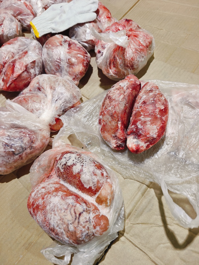 国产牛蛋精修去根，一包2个，一级新鲜度现货实拍，一手货源