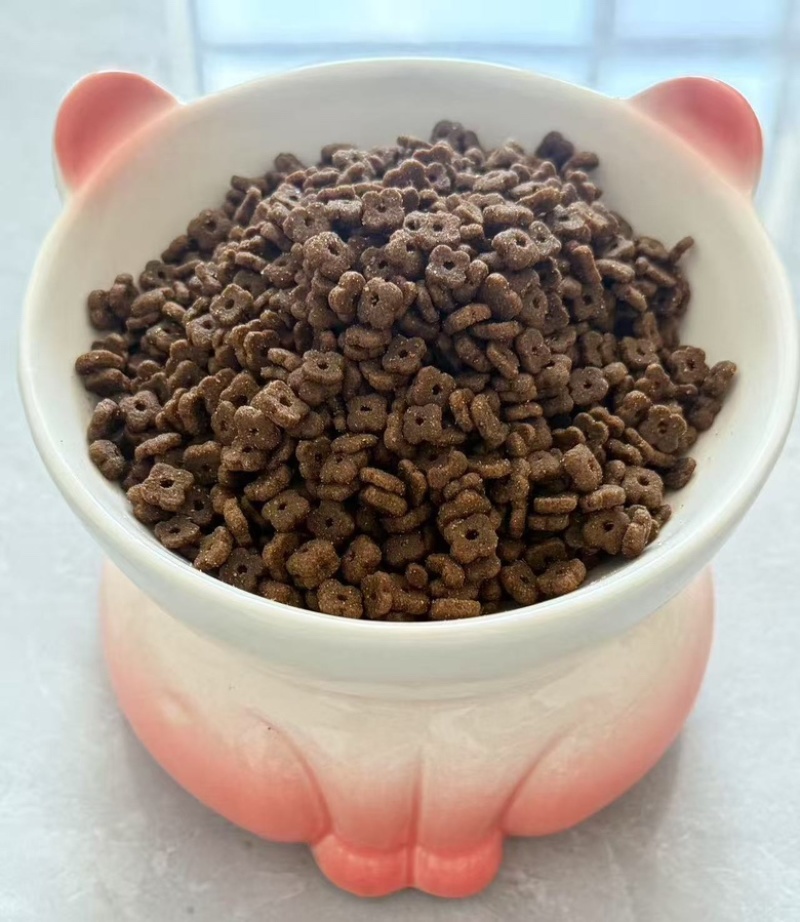 草原鲜肉，支持定制中高端全价全期犬粮猫粮
