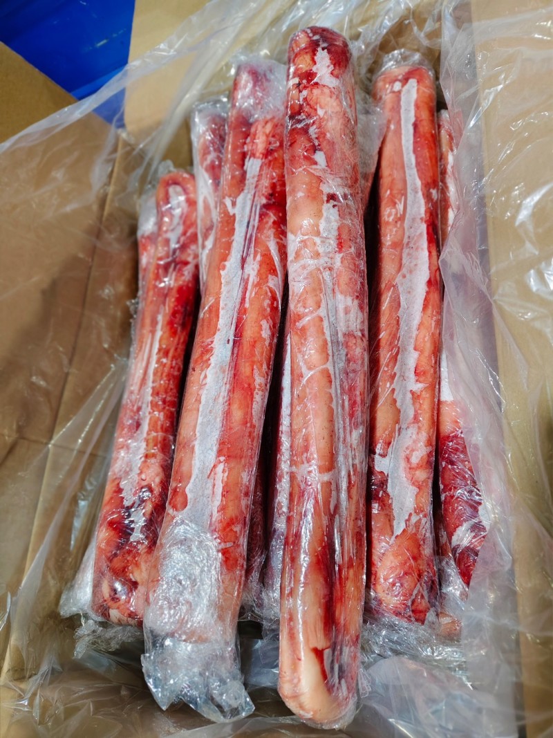 单独牛鞭，一点鞭根肉也不带，一根一个包装，一级新鲜度