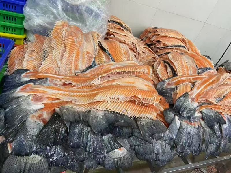 三文鱼边角料