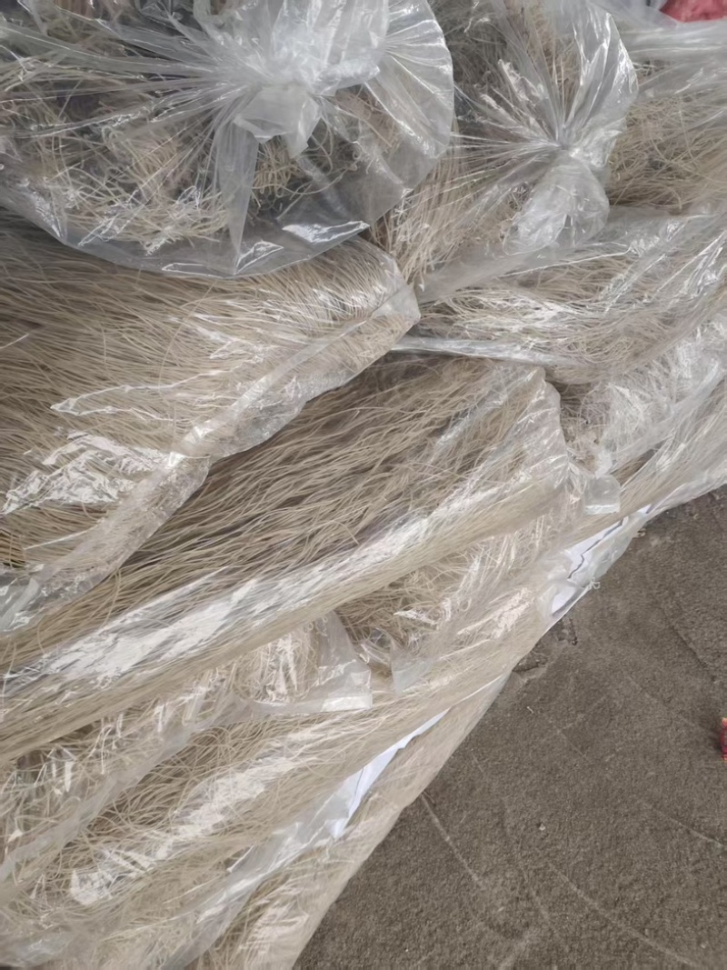 红薯粉条粮油产品纯手工制作大量有货欢迎各位老板咨询采购