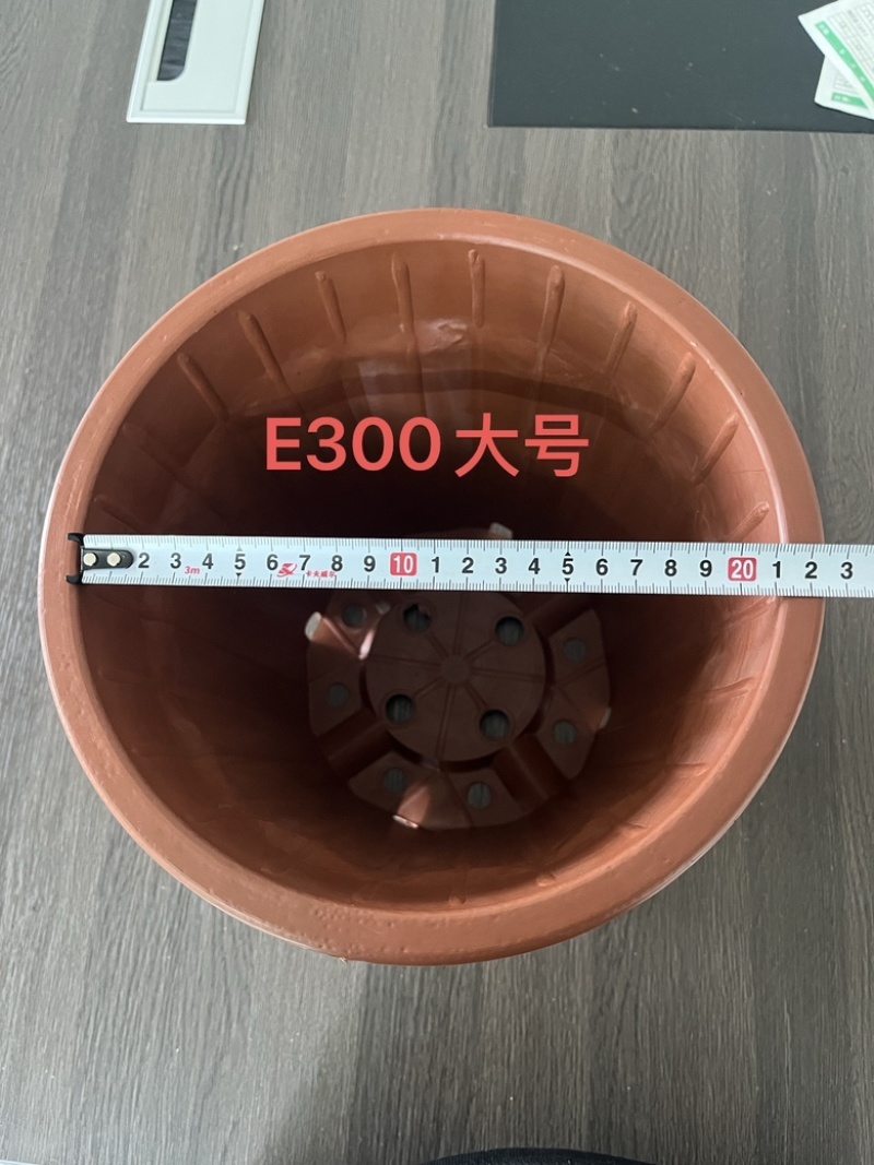 E型角盆：添加抗老化原料柔韧性强平安树绿宝专用盆