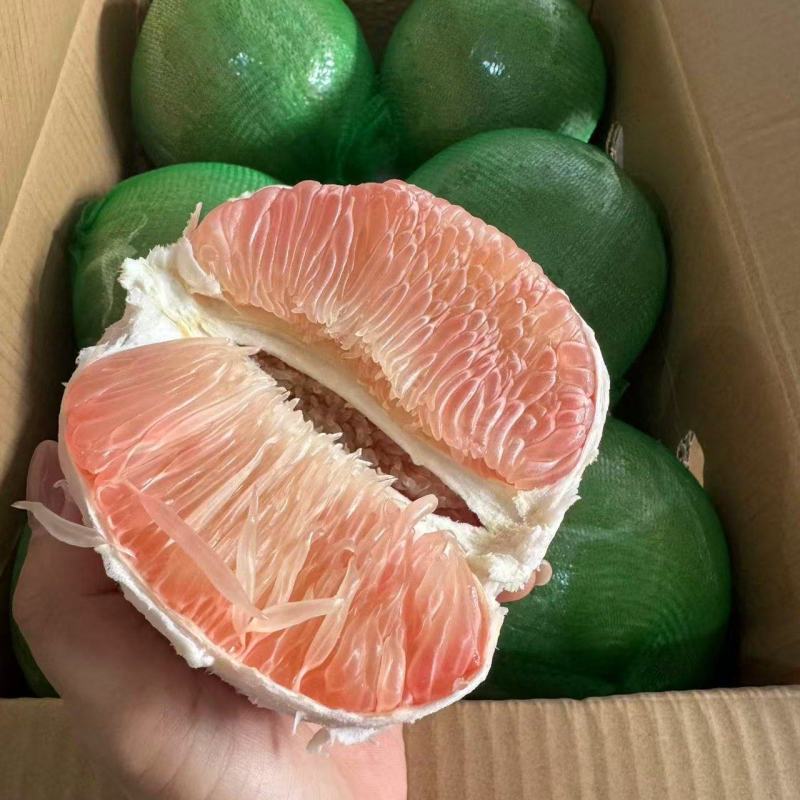 青皮红心柚汁多甜口