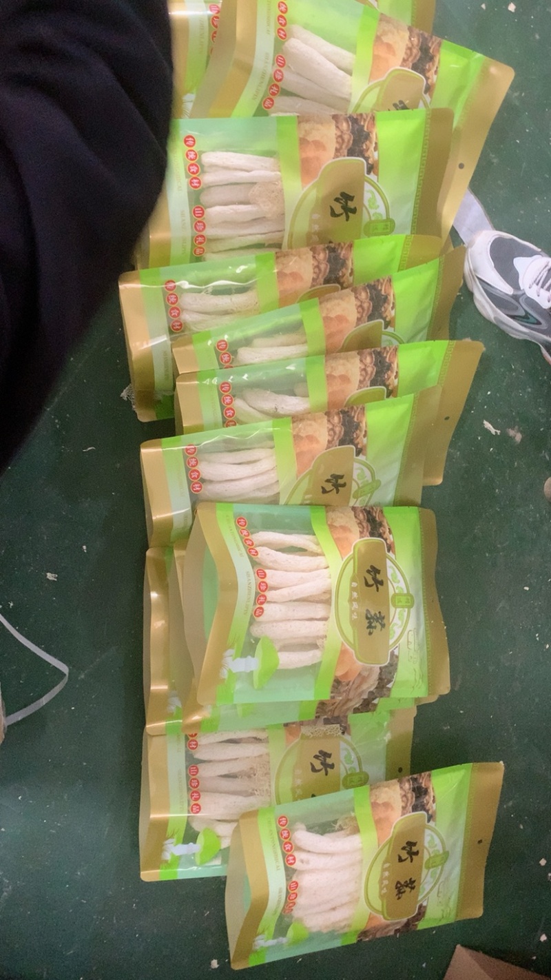 福建古田县头茬竹荪小包装，可代加工，量大从优，