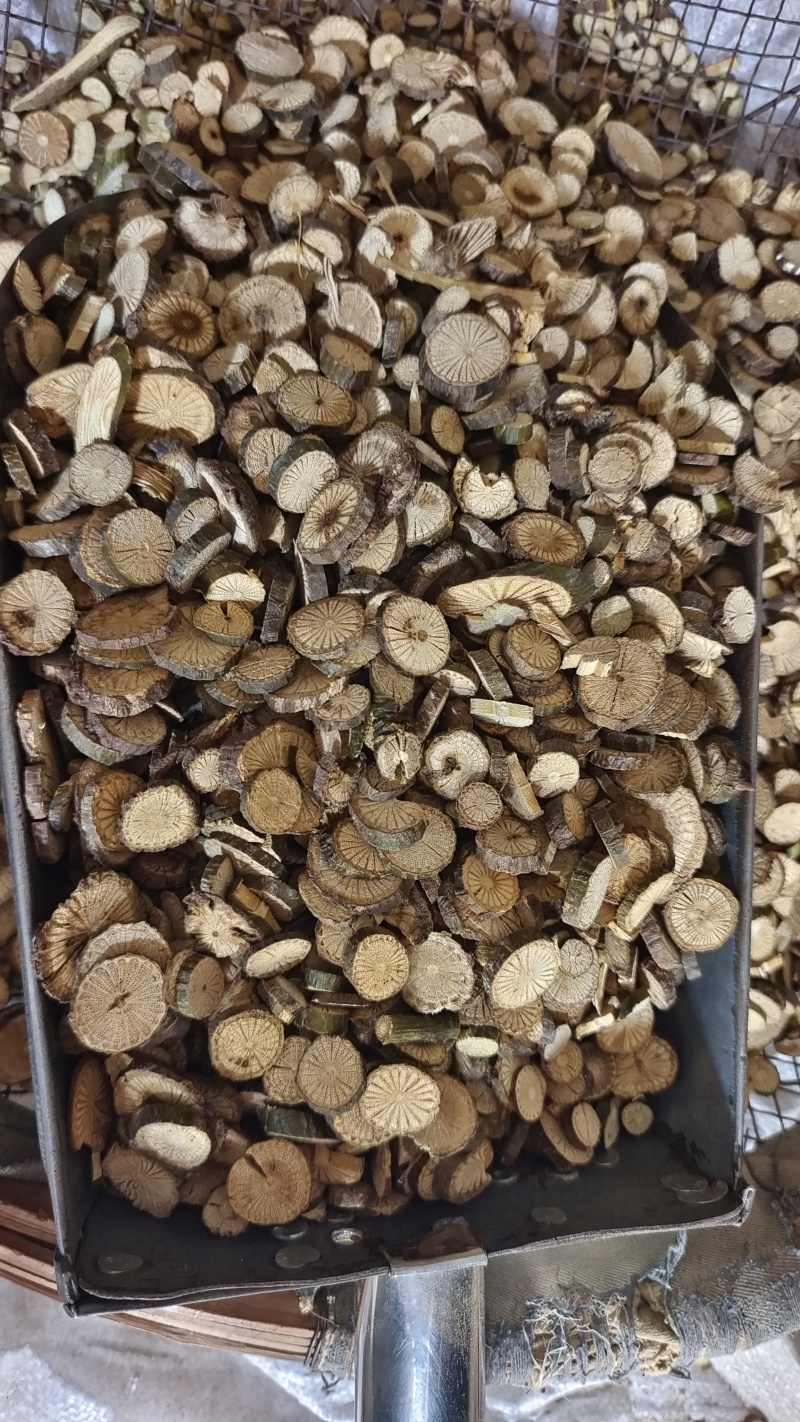 青风藤干货量大从优常年经营各种中药材