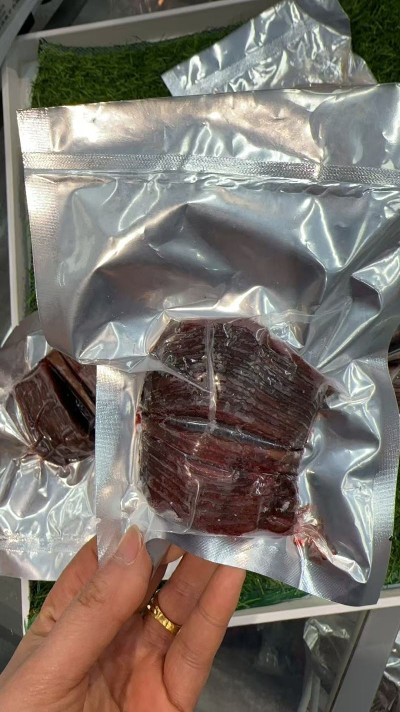 鹿茸头鹿茸段鹿茸片头茬二杠子含血量足电商待发货货源充足
