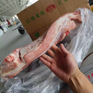 领汇去皮大五花
