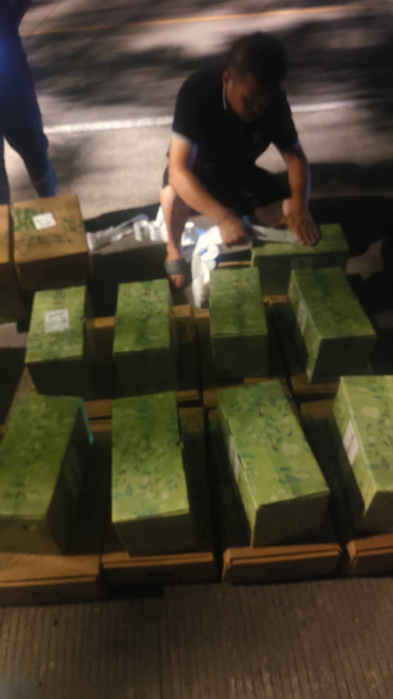 崇明翠冠梨家庭装5公斤59.9一箱，精品装78一箱单果7