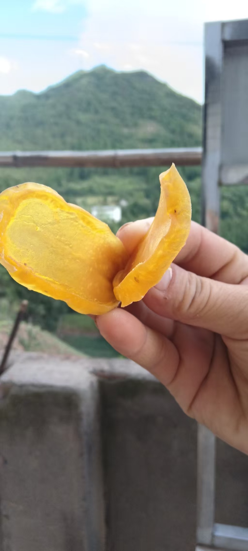 干洋芋果，大量有货欢迎新老客户前来合作，量大优惠