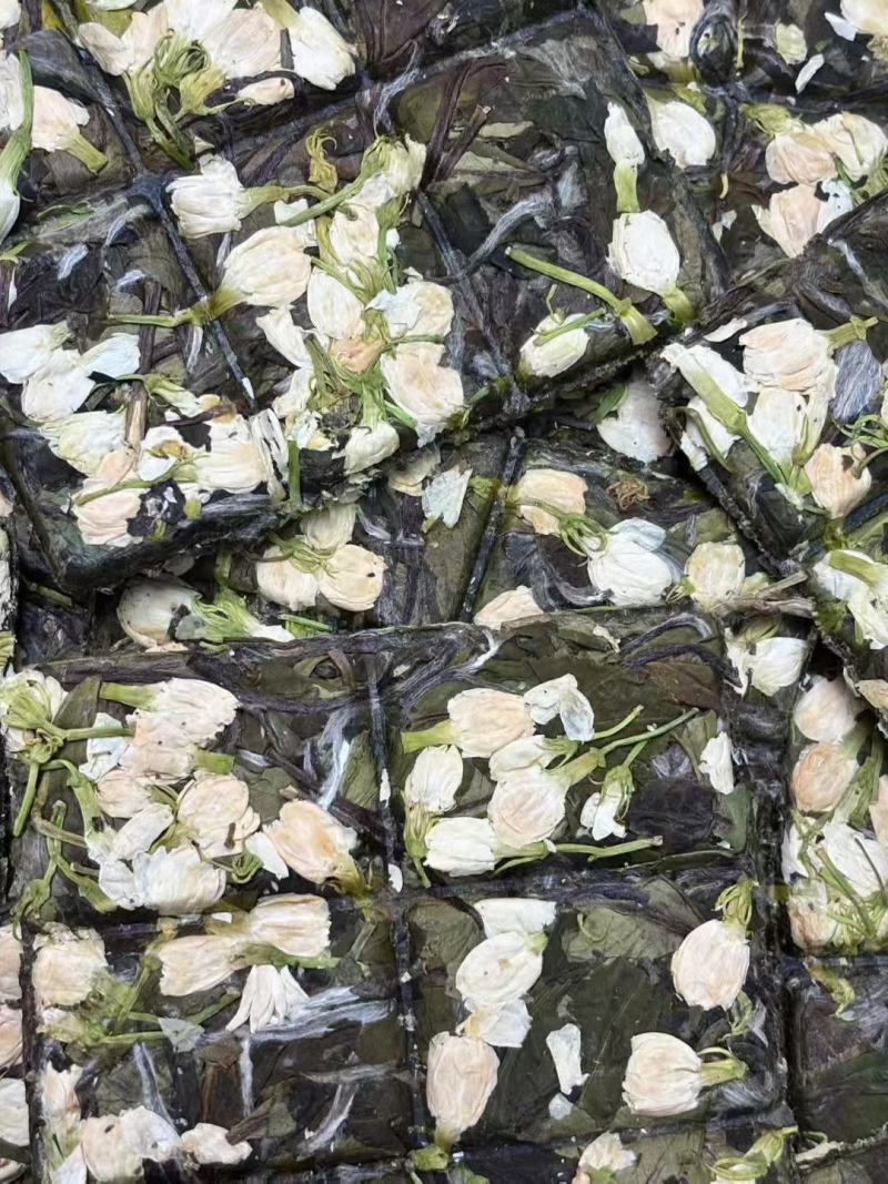 2025年茉莉花牡丹饼干，口感清醇甘甜，花香浓郁