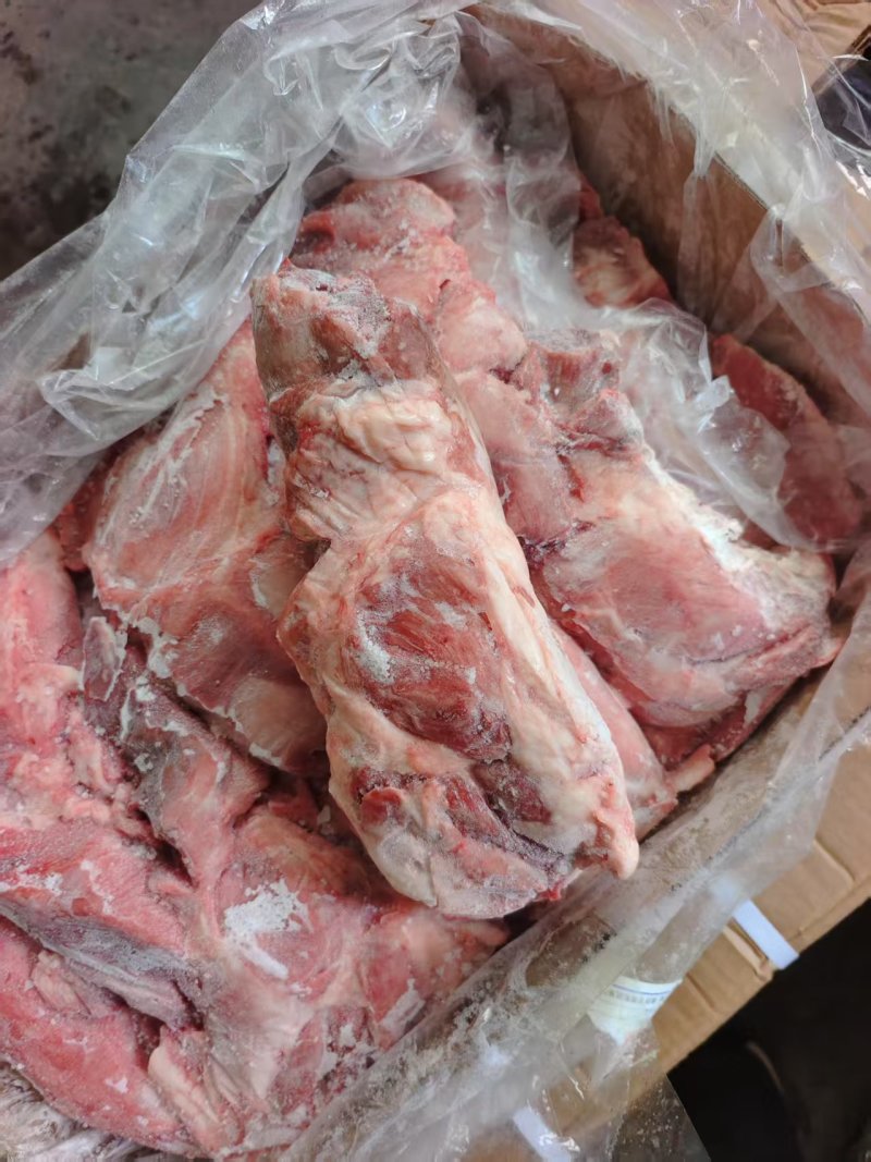 猪腱子一个1斤左右