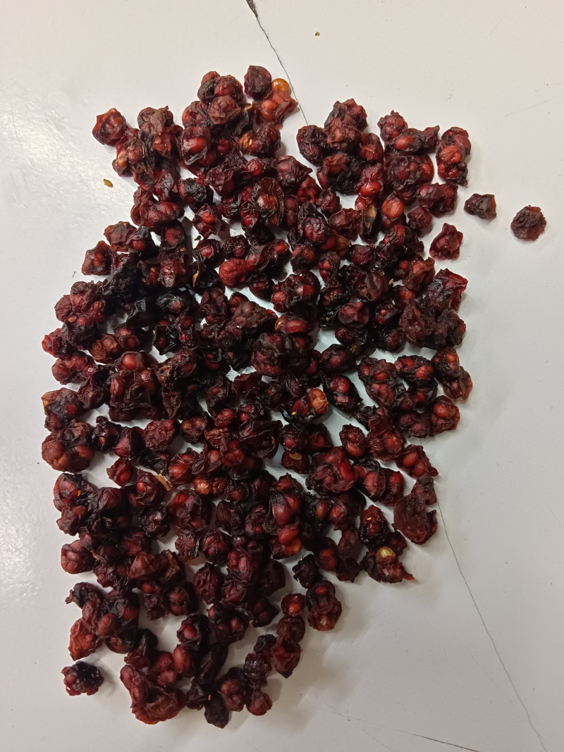 北五味子现货质量很好做工精细新货颜色红包邮