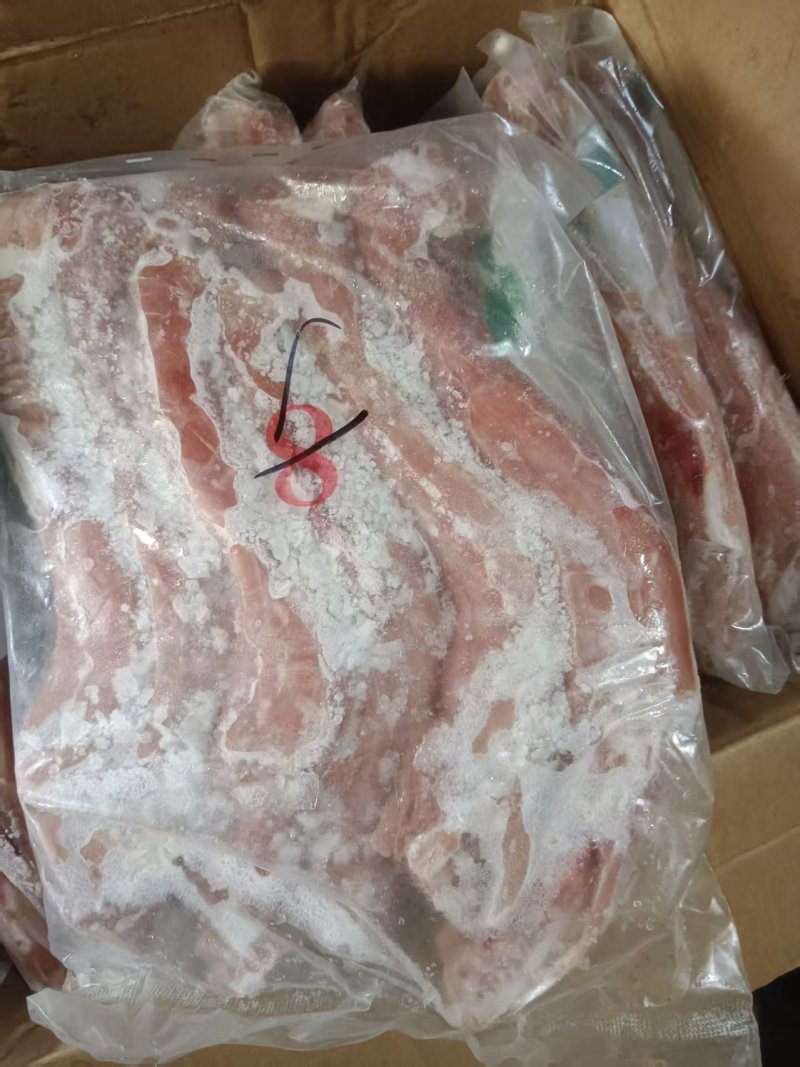 二级鸭脖有10吨