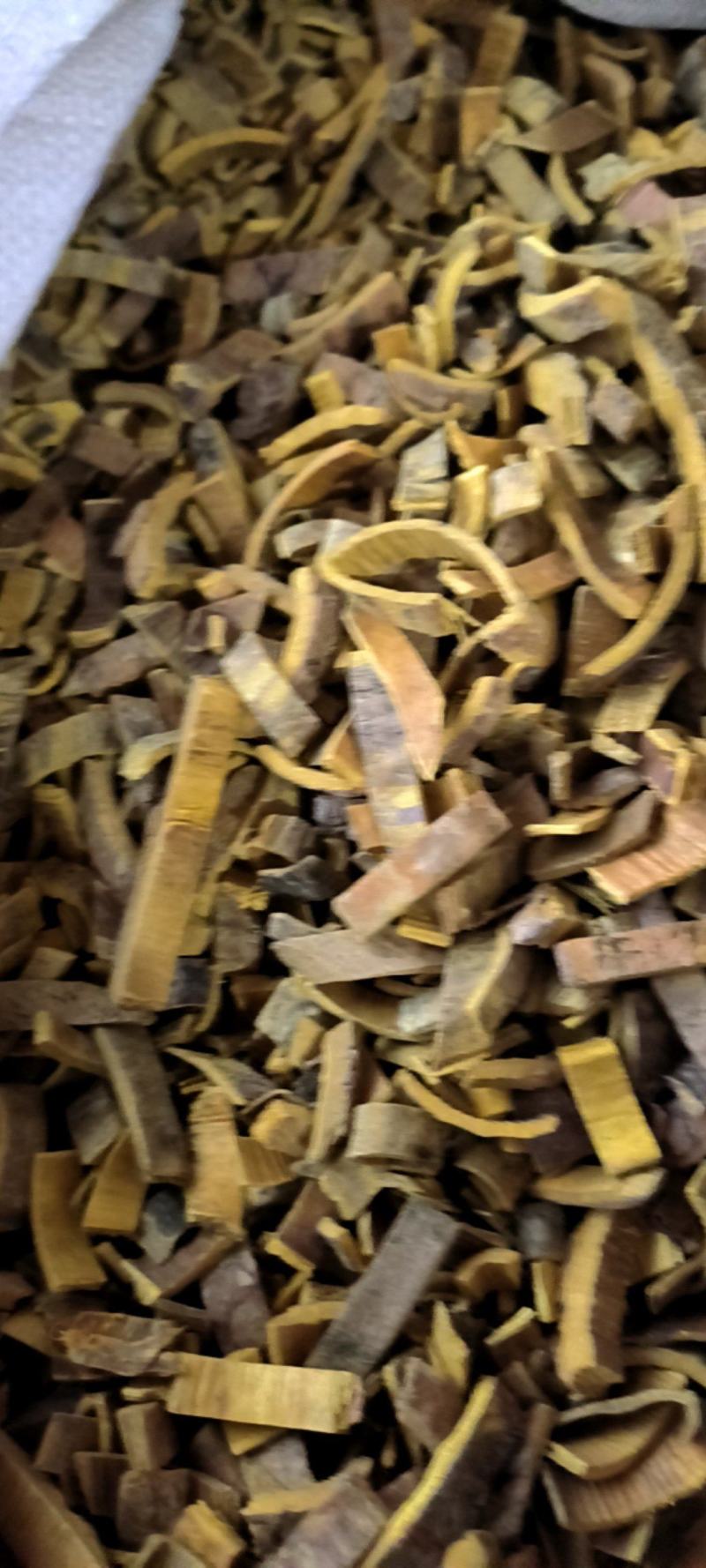 川黄柏，去老皮，货真价实，用心卖好每一斤货。