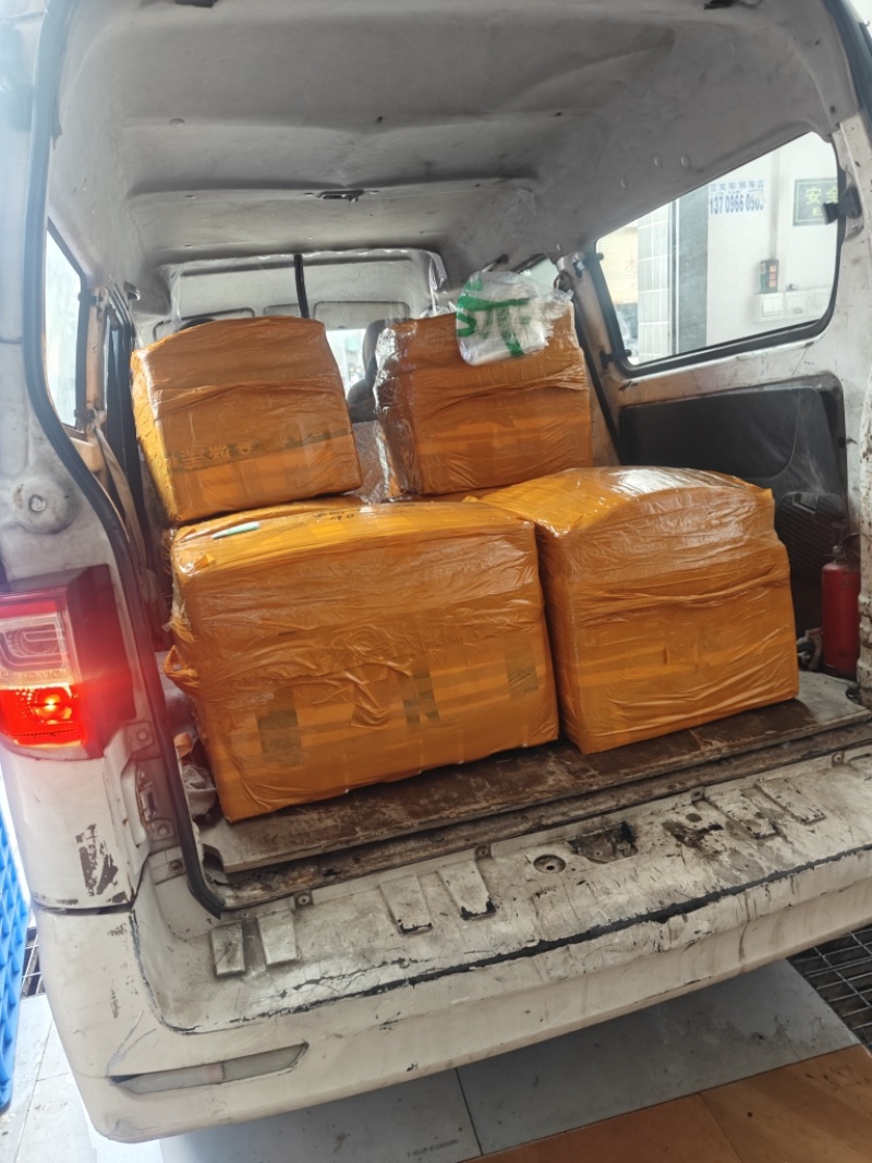 广东现杀新鲜黑棕鹅，厂家直发，烧腊专用，可全国发货！