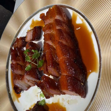 【卤味】(梅肉)半肥瘦叉烧，加热可以吃