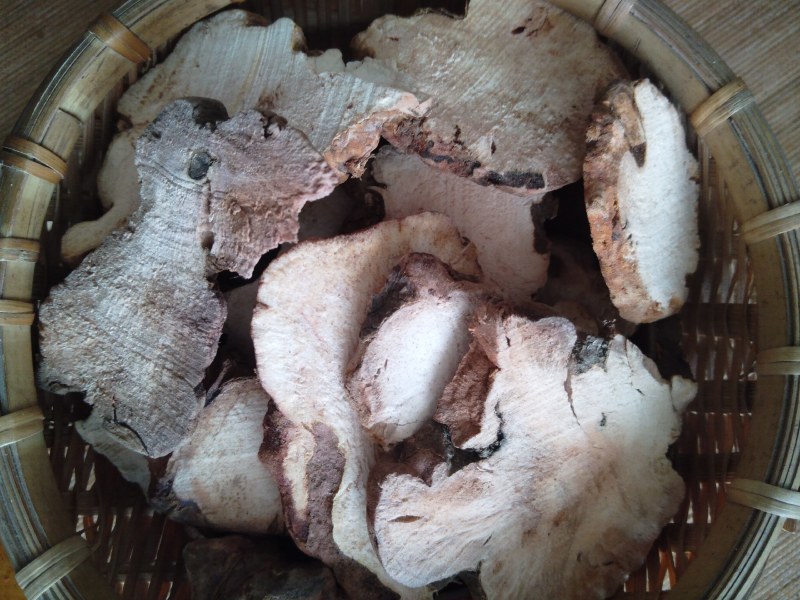 土茯苓（粉质）煲汤煮水