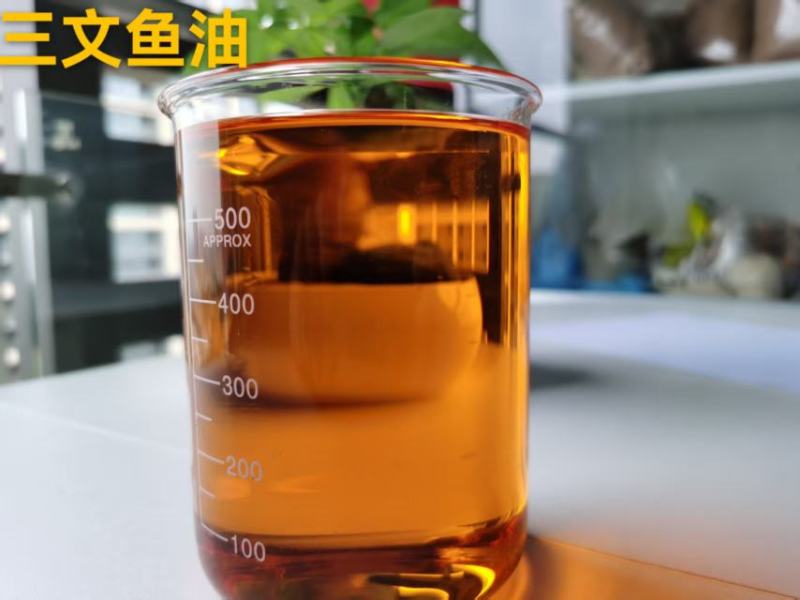 智利精练三文鱼油:适用禽畜水产饲料增腥诱食性强与工业用油