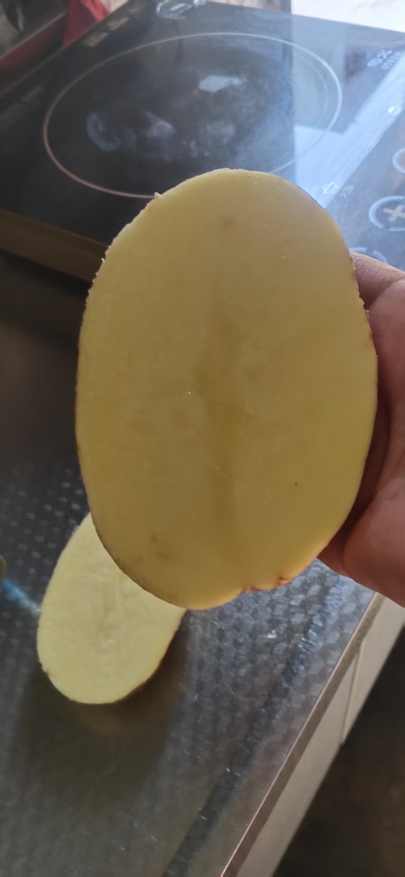 炸片专用304上市中，黄心土豆，大量供应，产地直发