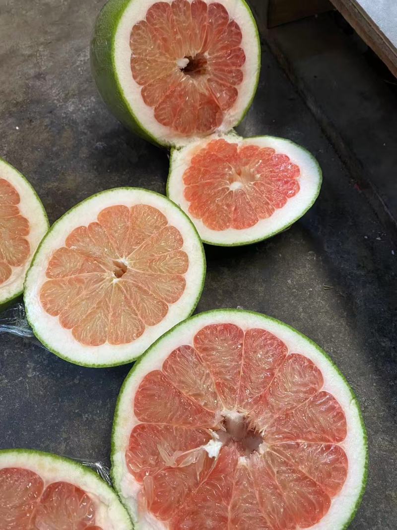 青皮翡翠红心柚