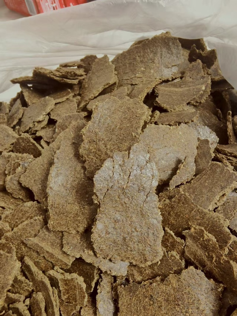 【实力推荐】山东菏泽菜籽饼现榨色好纯香产地直销量大从优
