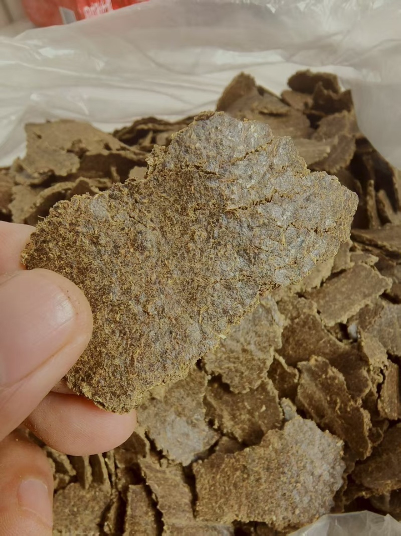 【实力推荐】山东菏泽菜籽饼现榨色好纯香产地直销量大从优