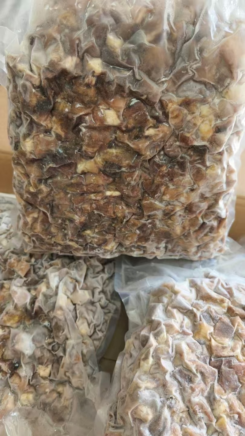 带皮水煮熟羊肉粒，羊肉烩面合适