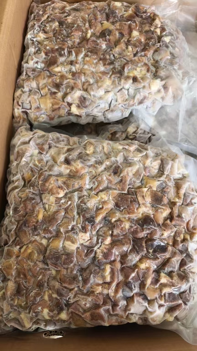 带皮水煮熟羊肉粒，羊肉烩面合适