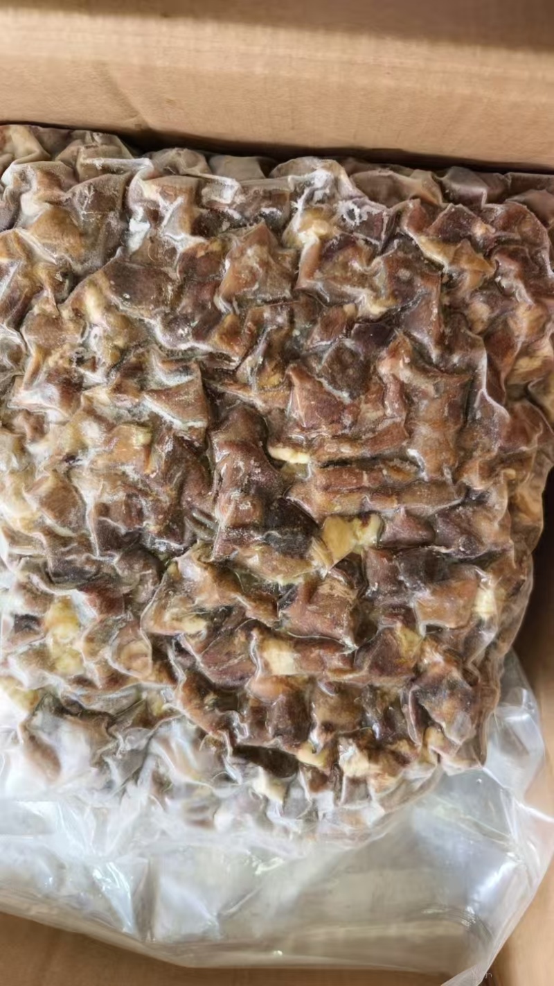 带皮水煮熟羊肉粒，羊肉烩面合适