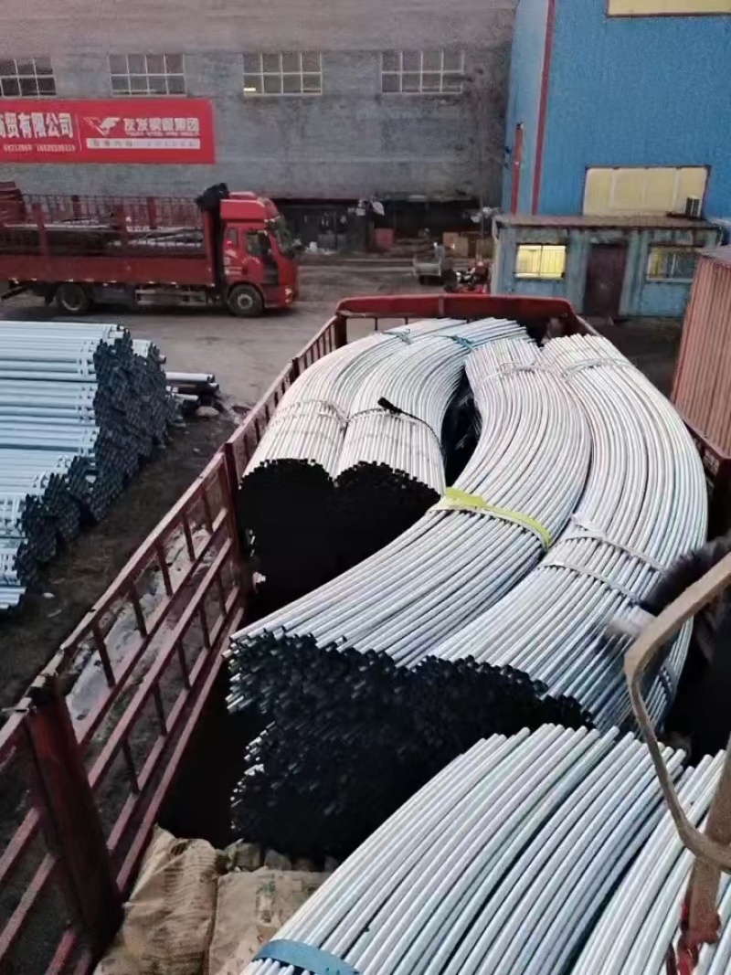 弯管厂家直发大量有货保质保量价格实惠欢迎购买