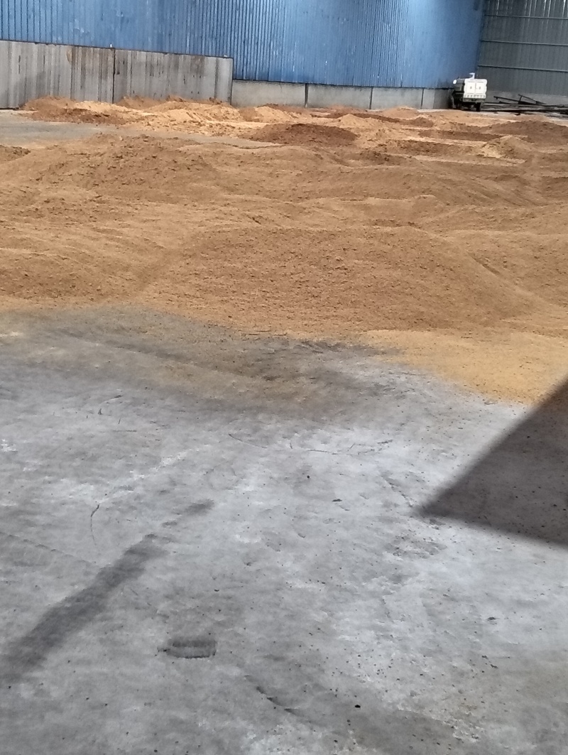 收售鸡骨粉，骨渣。量大从优。