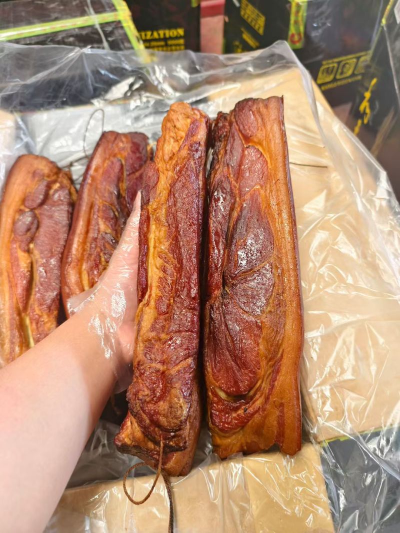 精品红前腿腊肉