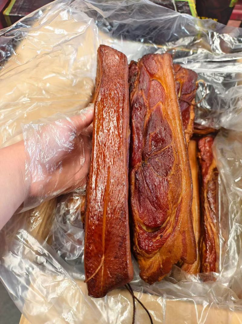 精品红前腿腊肉
