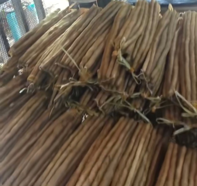 小白嘴山药产地直销，大量现货，量大从优，品质有保障