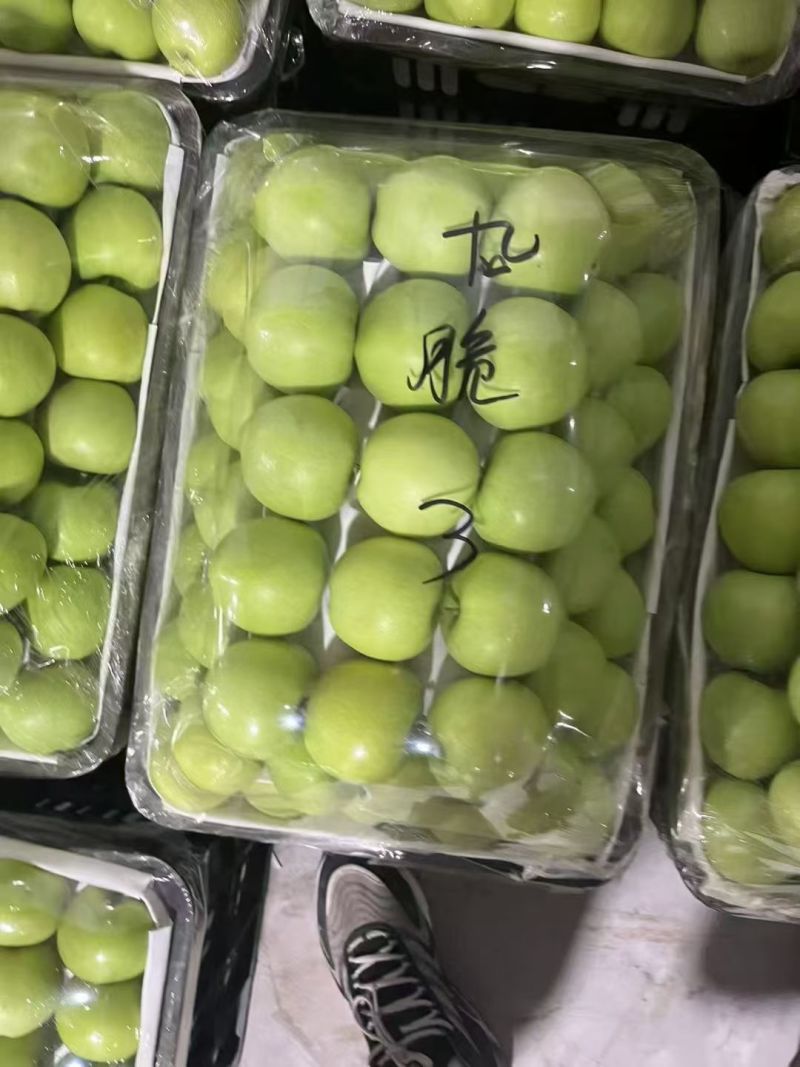 昭通金帅，红富士，全国农产品标志，甜度好，香味浓，口感脆