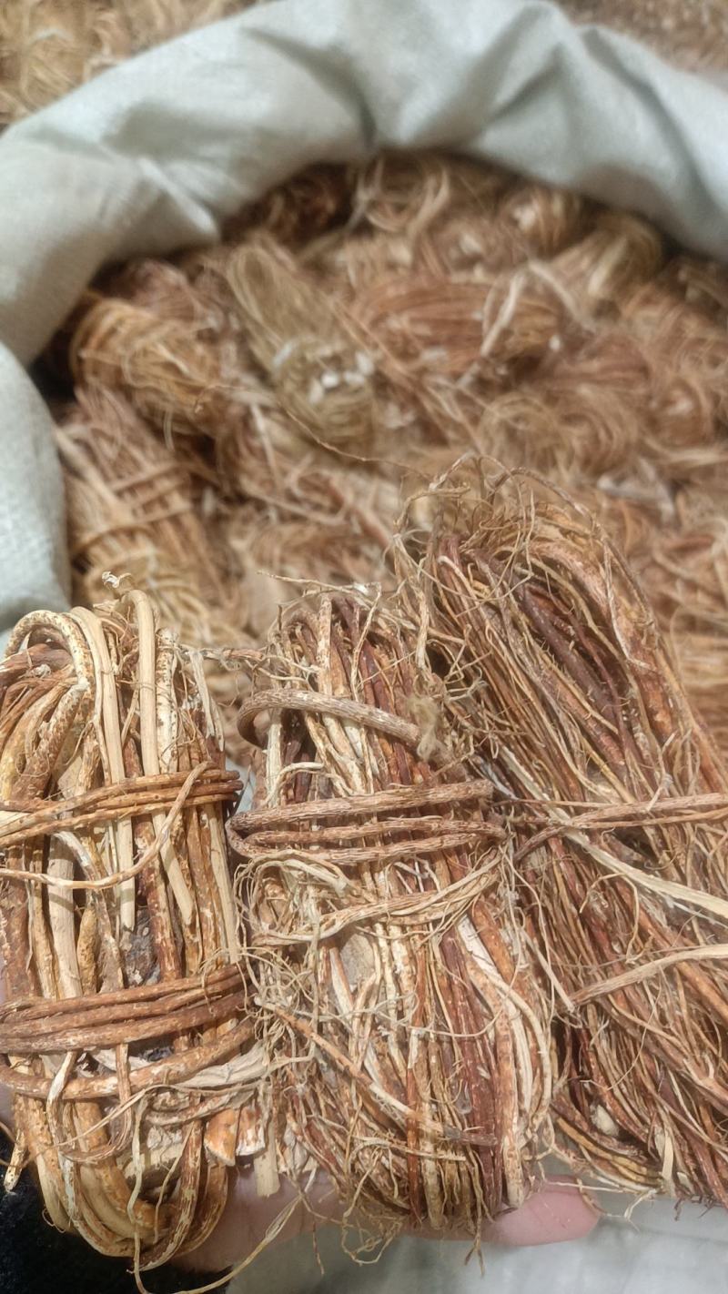 五指毛桃各种中药材，名贵药材能备药材，中药我们只做正品，