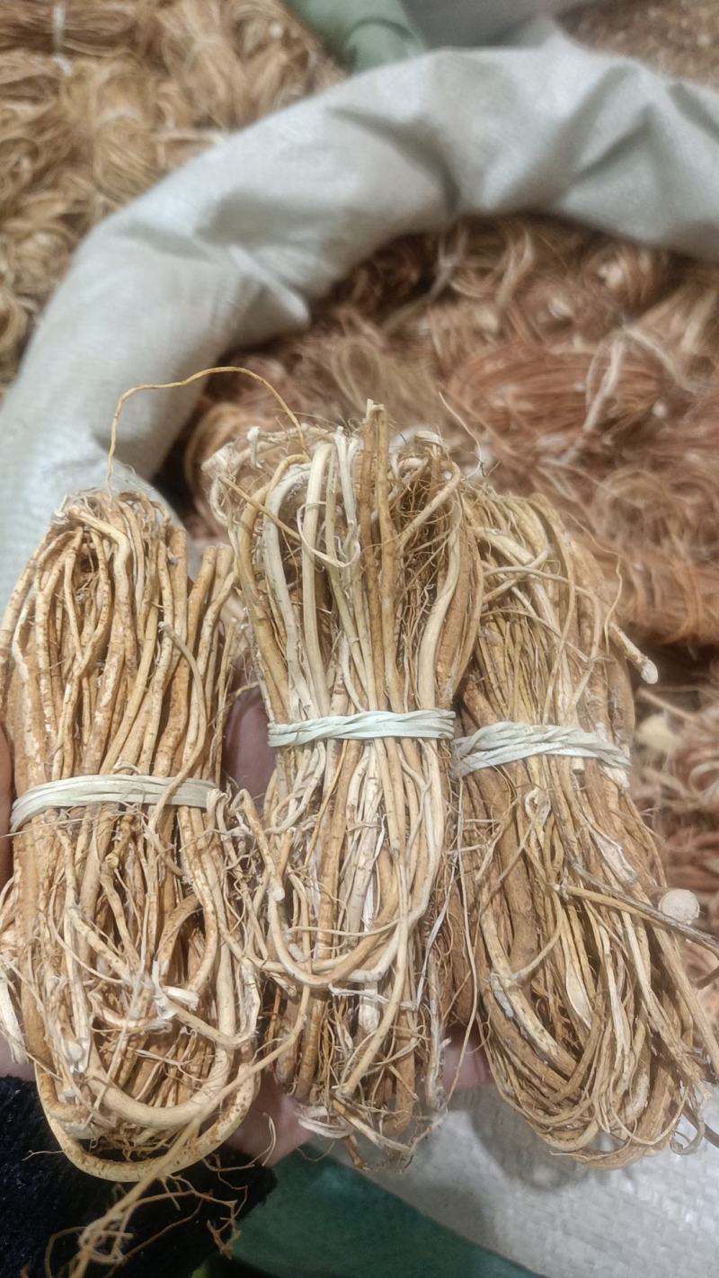 五指毛桃各种中药材，名贵药材能备药材，中药我们只做正品，