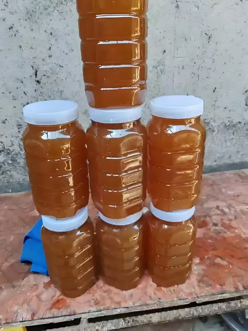 湖南野生一年一次百花蜂蜜，自产自销，假一赔十可零售可批发
