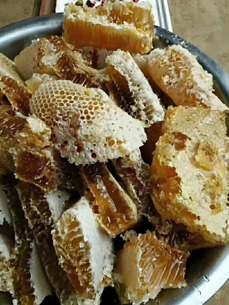 湖南野生一年一次百花蜂蜜，自产自销，假一赔十可零售可批发