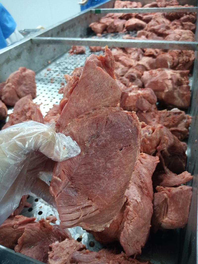 精品风味卤猪肉，厂家常年批发，一斤也是批发价格，支持试货