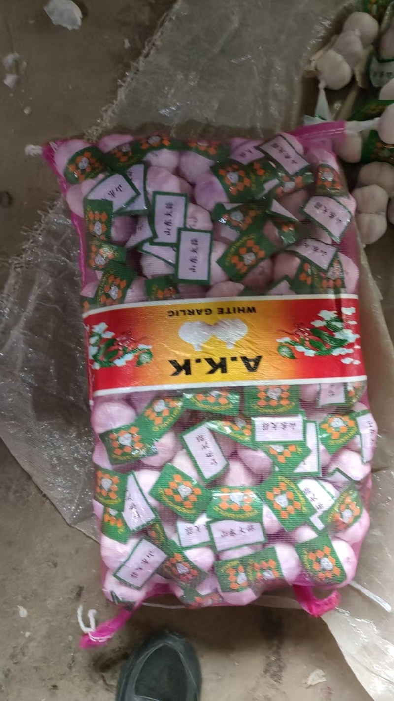 大蒜金乡大蒜/普白蒜/白皮大蒜/供出口/市场电商