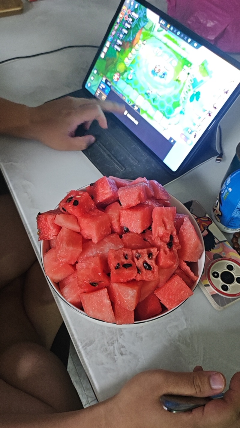 黑水地雷。西瓜