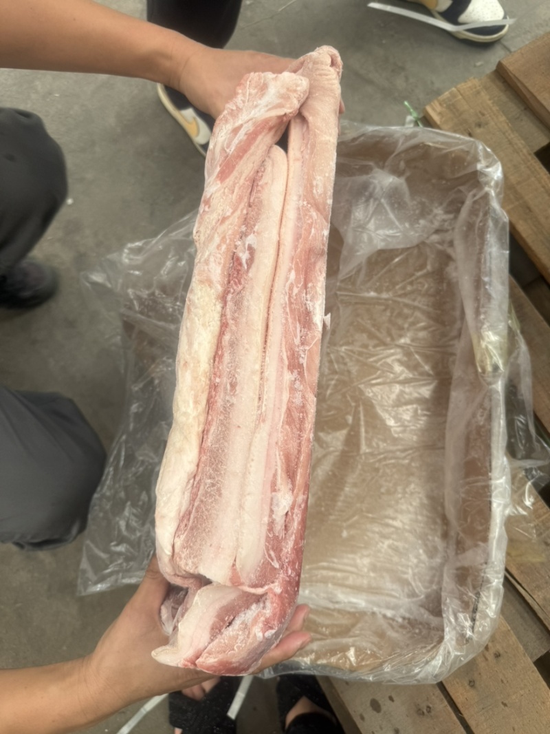 肥猪一级带皮五花