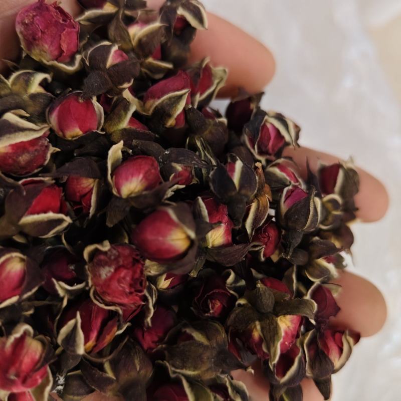 金边玫瑰花茶