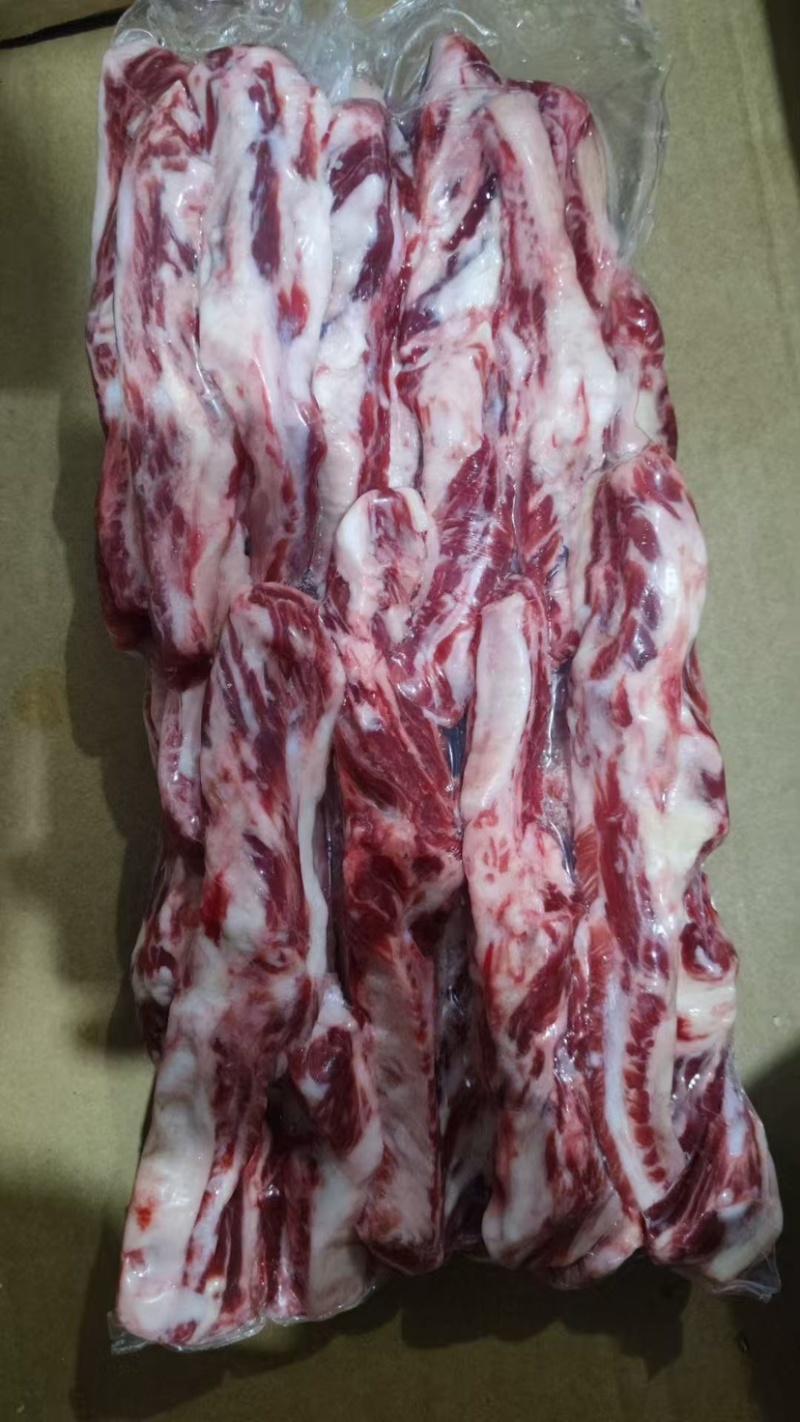 安格斯肋条肉，谷饲腹肉条，口感**，花纹好奶香味十足。