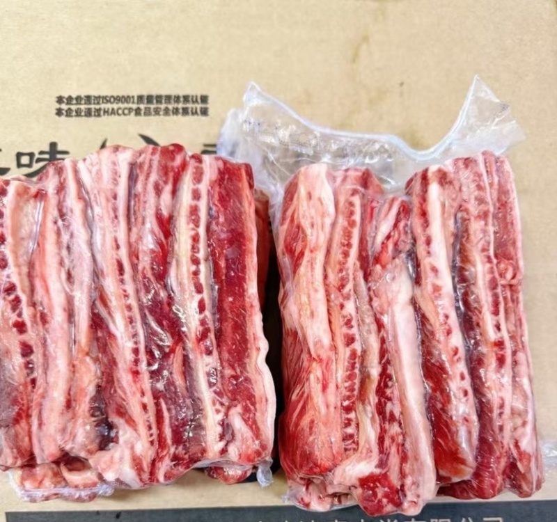 谷饲后胸肋条肉，后胸腹肉条，雪花肋条，花纹好，版型齐整