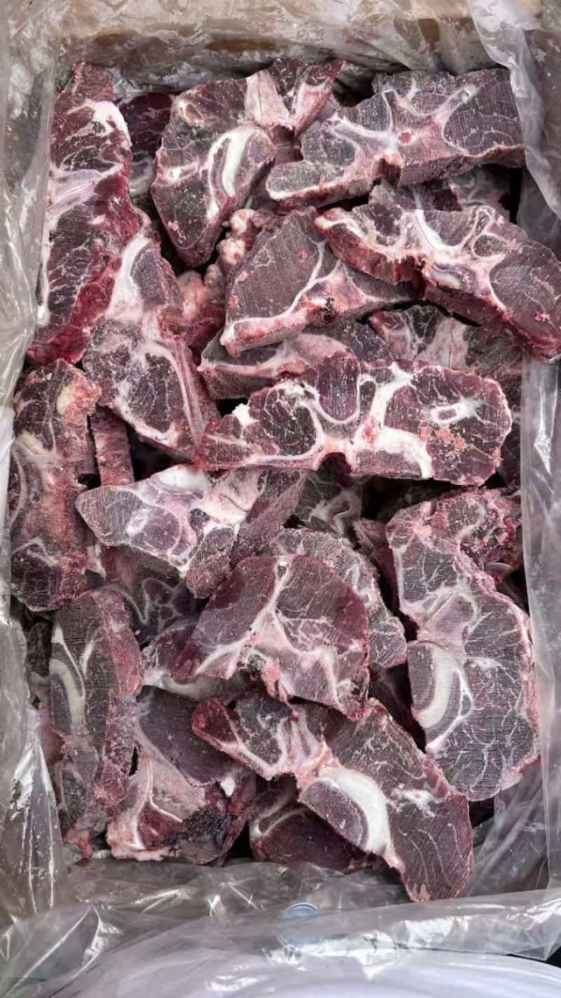 多肉牛脖骨