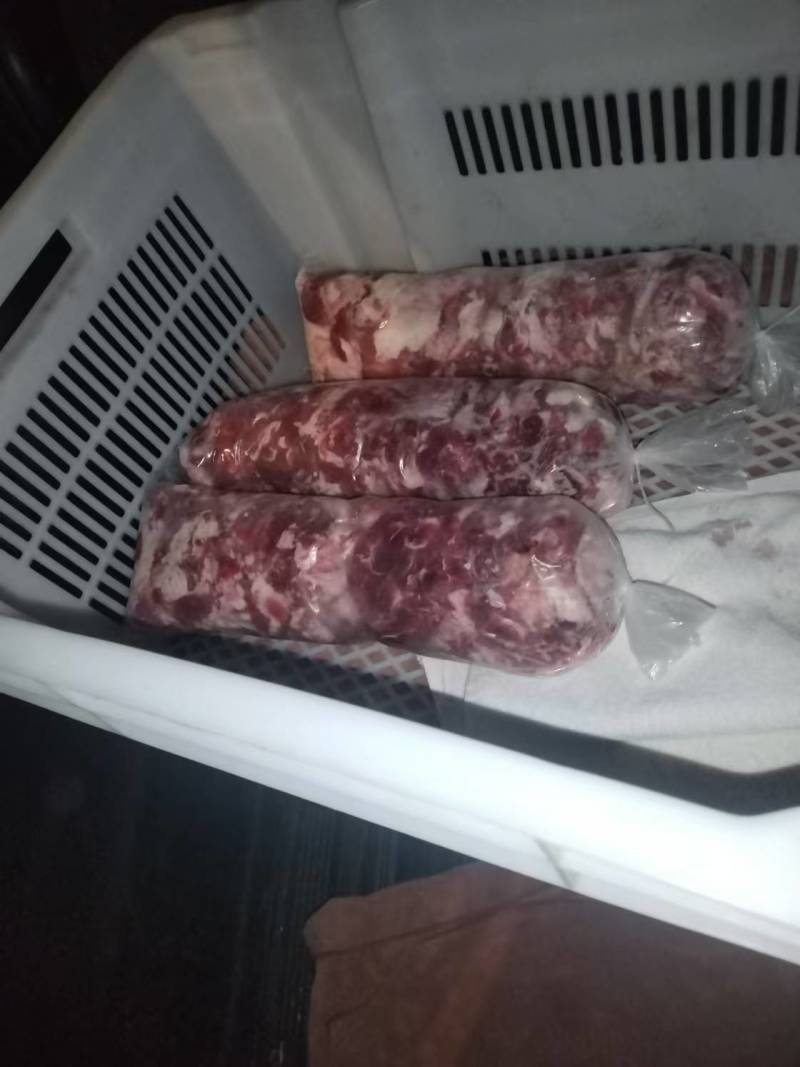 急冻鲜牛小肉
